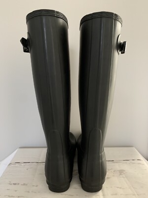 Hunter Original Tall US 6M/7F Refined Matt Rain Boot Black Strap