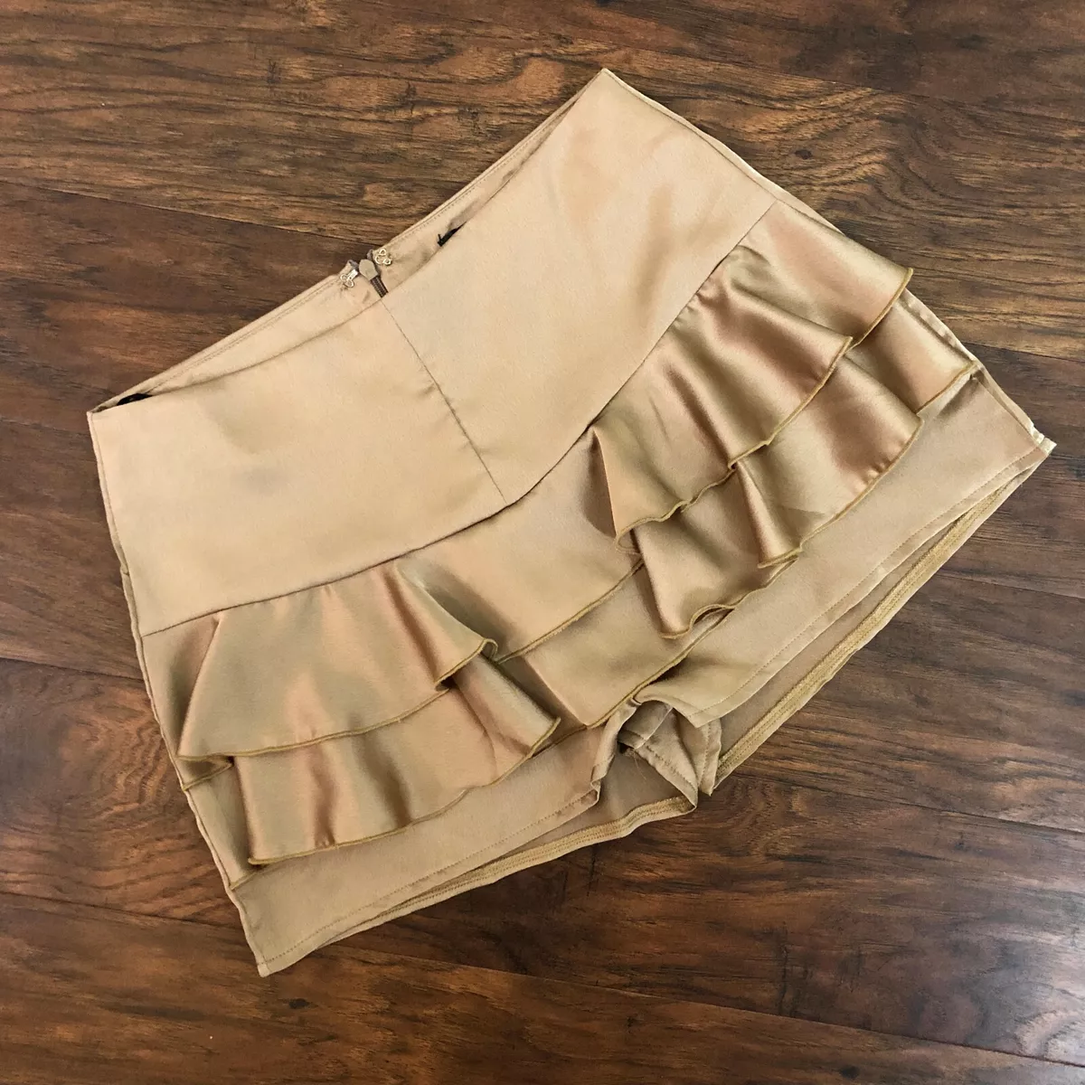 Missguided Petite NWT Flowy Ruffled Schoolgirl Satin Short Shorts