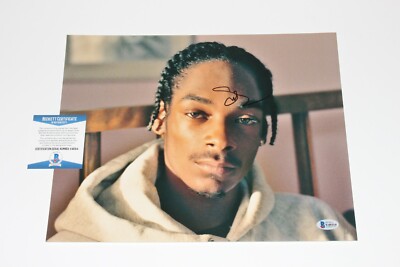 SNOOP DOGG HAND SIGNED YOUNG 11x14 PHOTO BECKETT COA DOGGYSTYLE