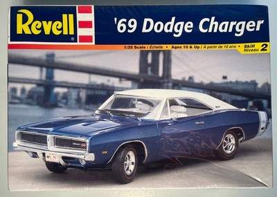 Revell 1969 Dodge Charger 1:25 Model Kits Factory Sealed Original 85-2546 (B207)