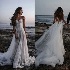 Boho Beach Wedding Dresses V Neck Sleeveless Lace Appliques A-Line Bridal Gowns