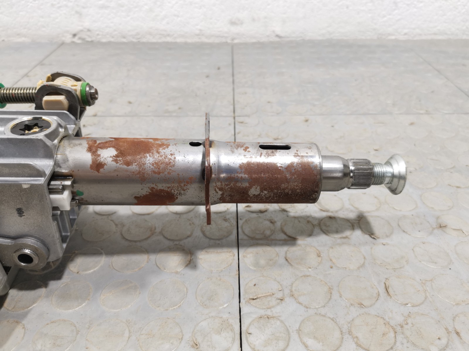 Maserati Levante 2018 Steering column P/N 670102298