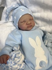 Oliver, sculpted by Izzy Zhao 