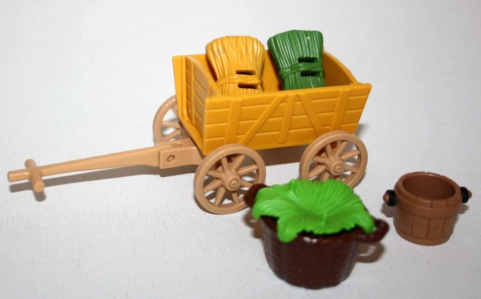 PLAYMOBIL 4151 CHARRETTE CHARIOT JAUNE ETABLE FERME DU PERE NOEL CALENDRIER - Photo 1/1