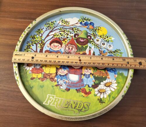 Friends by Judy Hagstrom Tray Gnome Round Metal Lazy Susan Turns 10” Tin Vintage - Picture 4 of 4