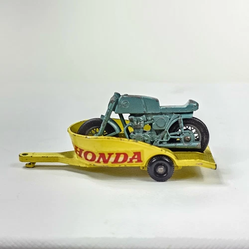 1967 LESNEY MATCHBOX HONDA MOTORCYCLE AQUA & TRAILER YELLOW NO. 38 DIECAST