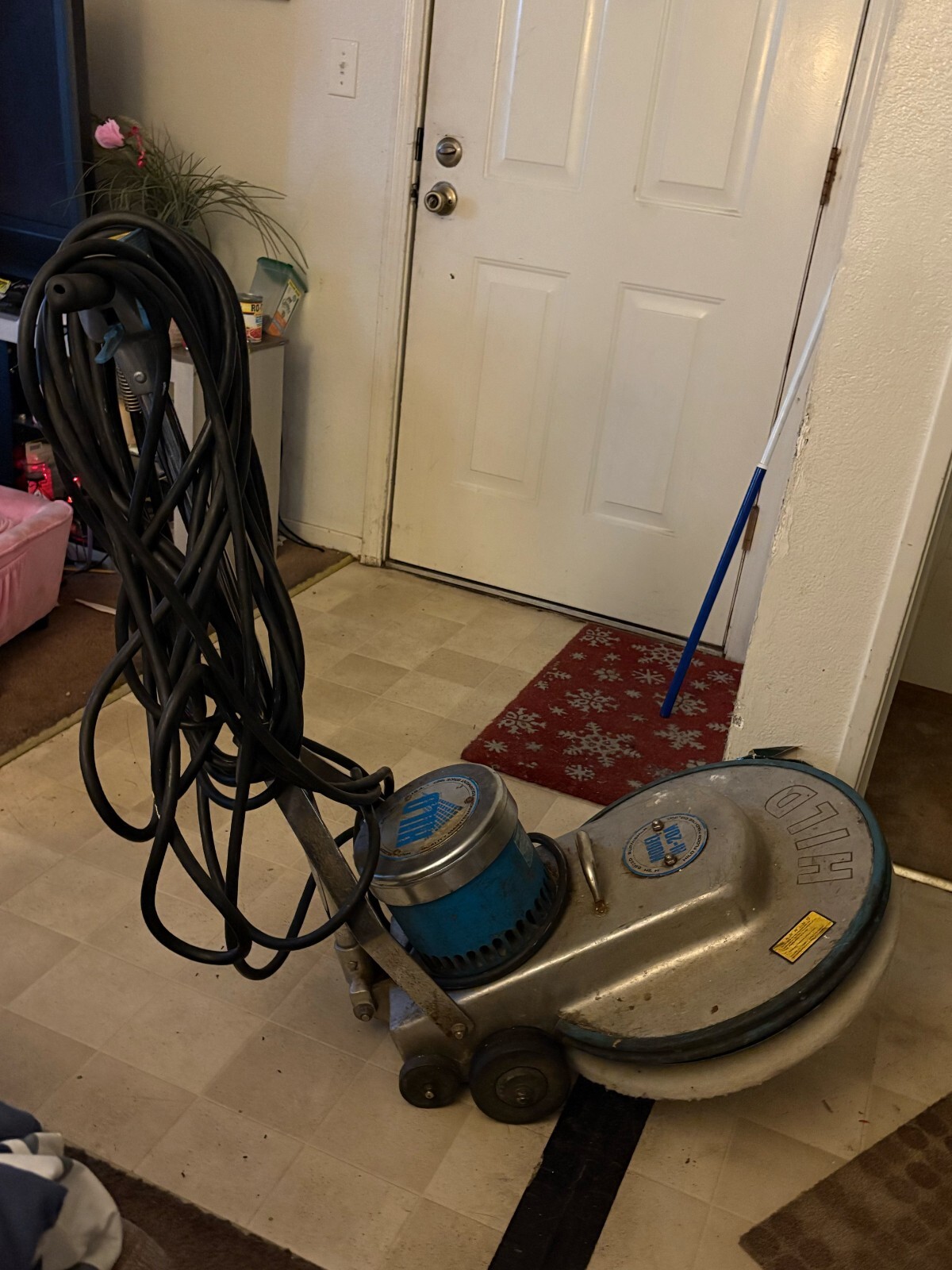 floor buffer machine used and selling it for parts. It is huge for pick ...