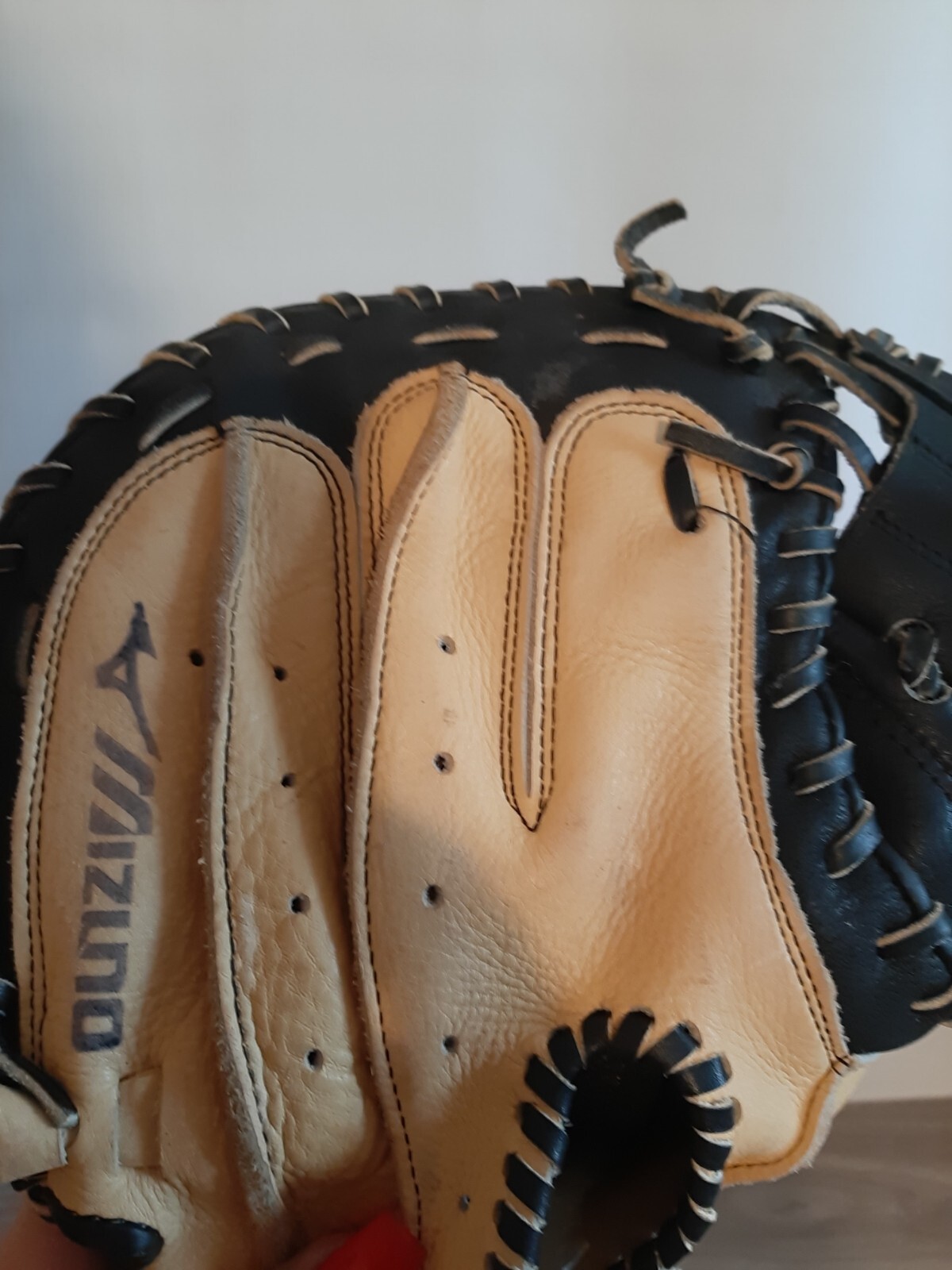 Mizuno Prospect GXC105 32.5" Youth Baseball Catchers Mitt Right Hand