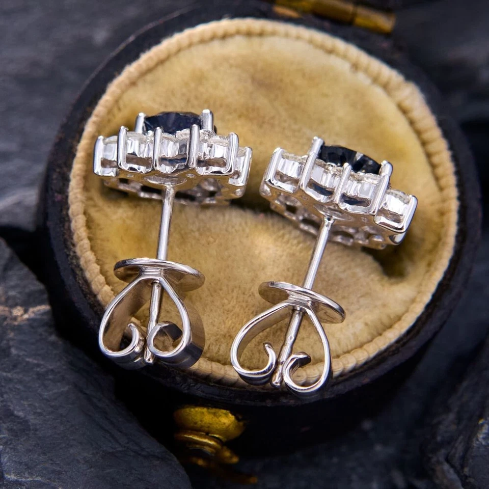 Orecchini in argento sterling 925 con zaffiro blu naturale e zirconi - Immagine 4 di 4