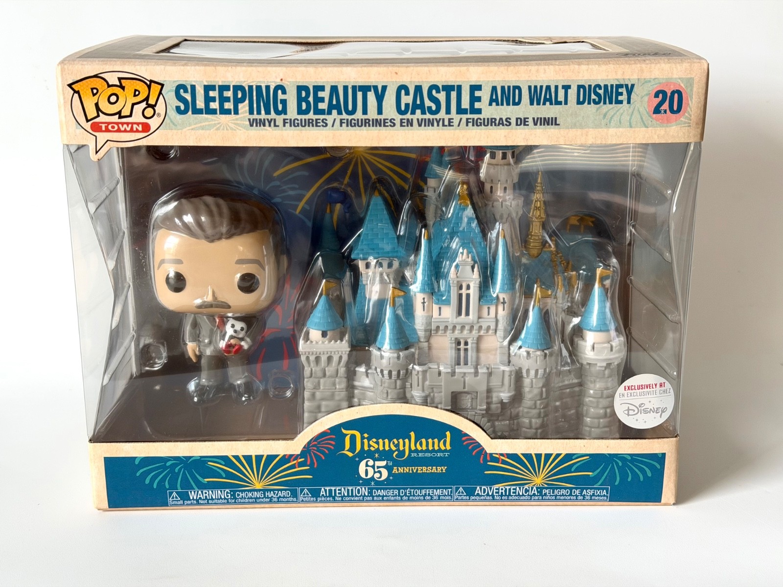 Funko Pop! Town: Disneyland 65Th - Sleeping Beauty Castle And Walt Disney #20