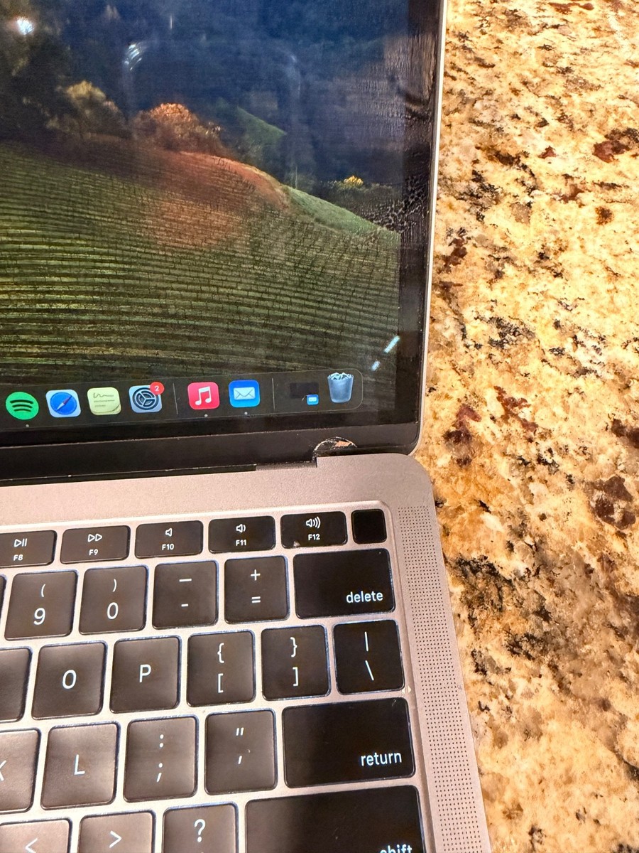 Apple MacBook Air 13 in 2019 Space Gray/Intel Core i5 1.60 GHz