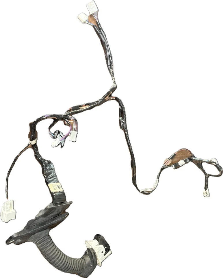Arnés de cableado de puerta lateral del pasajero delantero Toyota OEM CAMRY 2020-2024 Foto 2 de 4