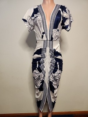 Nwt Commense Women's white Blue Floral short sleeve Dress Size Extra Small.