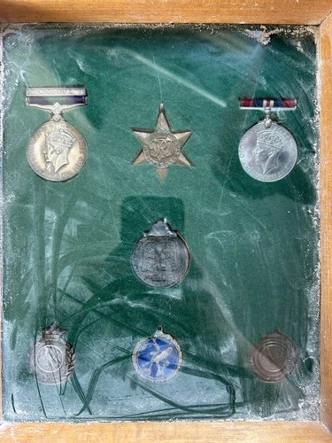 Collectible Vintage 1939-1945 War Medals Defence Army Military WW2 Malaya GRJ