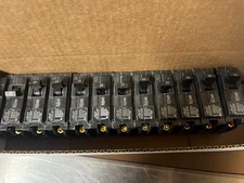 Box of 12 NEW Siemens Q120U 20A Single Pole Circuit Breaker 12 x   NEW