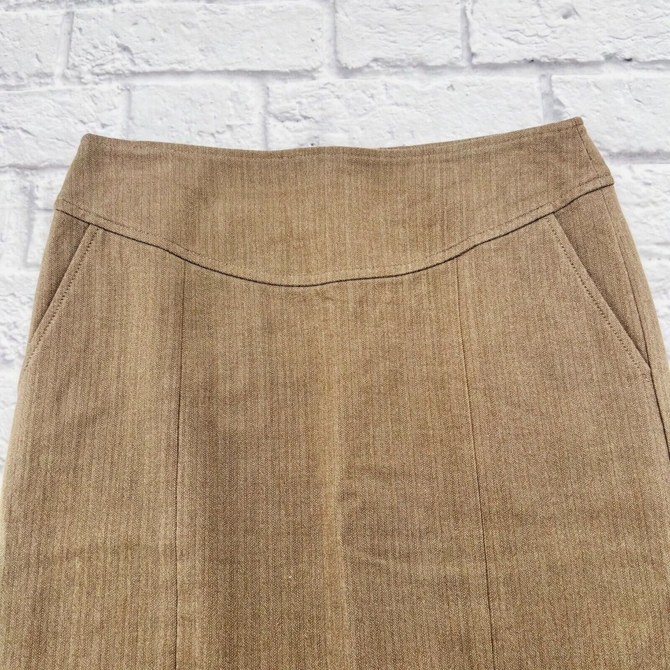 Falda de carrera lápiz elástica hasta la rodilla Banana Republic beige talla 2 bolsillos Foto 2 de 4