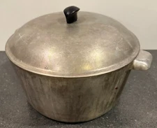 Vintage GEM Aluminum Ware Los Angeles heavy Roaster Dutch Oven with Lid