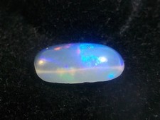precious-crystal-opal-cabochon-145-carats-rare-transparent-old-stock-brazil