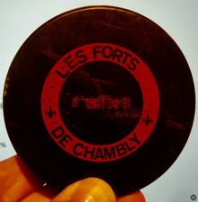 HOCKEY PUCK - minor community VINTAGE 60s  * LES FORTS DE CHAMBLY * Quebec