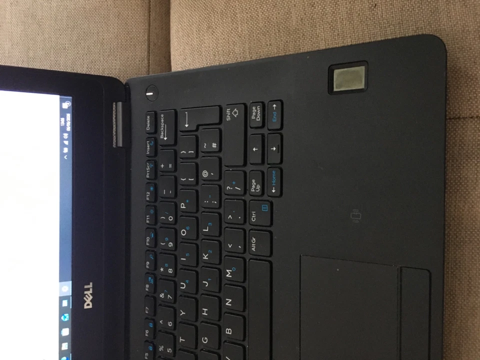 Dell Latitude E7270 · i5-6300U · 8GB · 128GB, photo 2 of 4