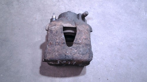 Bremssattel Vorne Links VW Polo 1.4 TDI Bj 2006 9 N 2490865