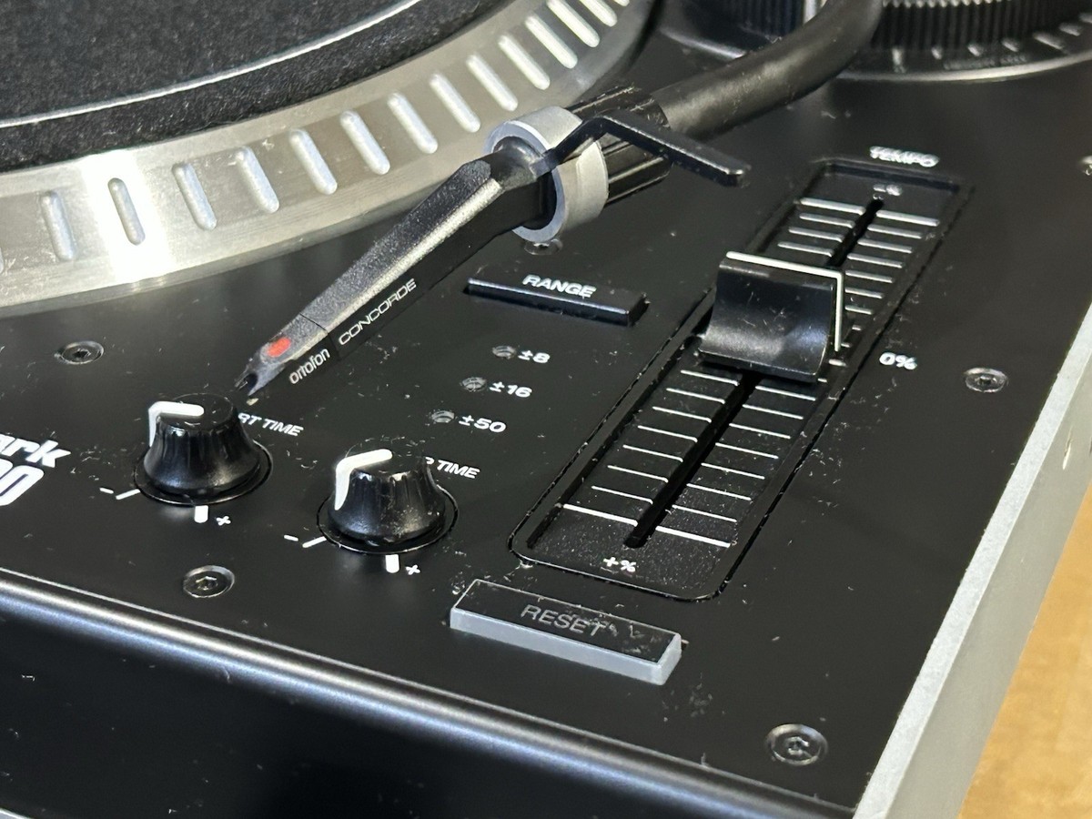 NUMARK NTX-1000 HIGH END 4kgf.cm + HIGH TORQUE DIRECT DRIVE