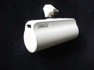 iWALK PORTABLE POWER BANK for iPhones iPads