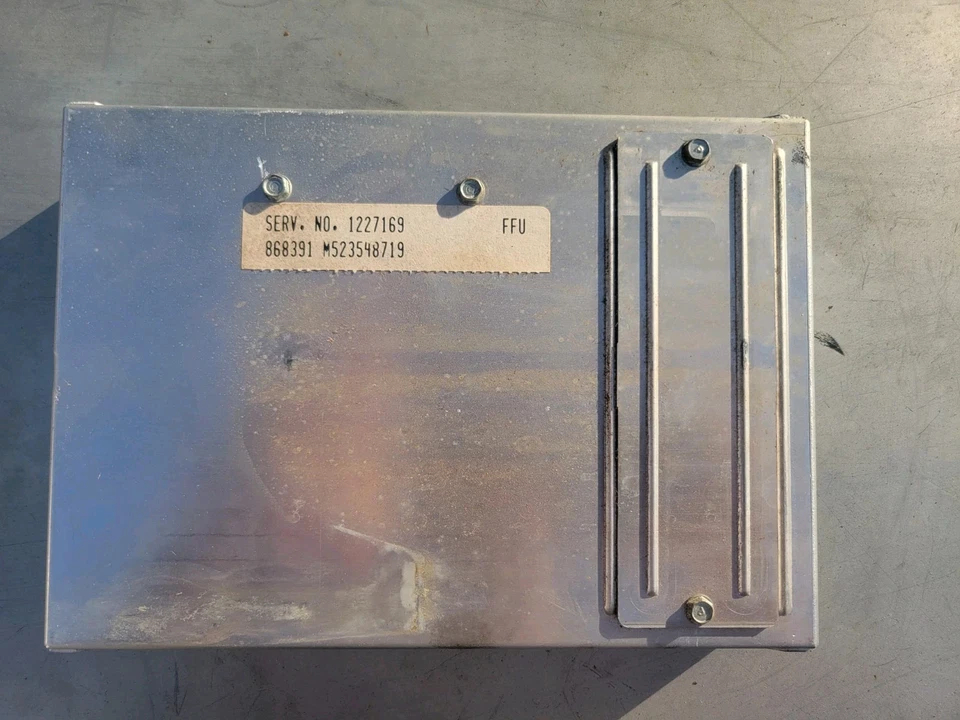 Chevrolet El Camino 1986, Monte, Camaro 305 V8 módulo de control del motor 1227169 Foto 2 de 4