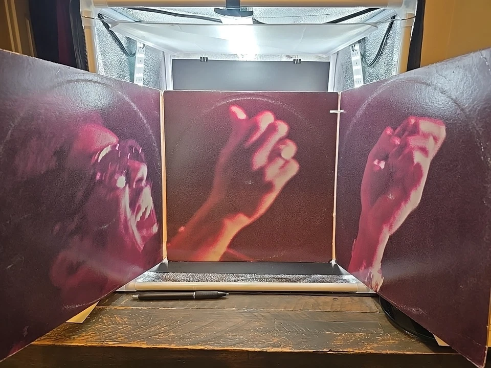 Stevie Wonder Looking Back 3LP MOTOWN 804LP3 Limited Ed. Tri-fold Cover EX/VG - Image 2 of 4