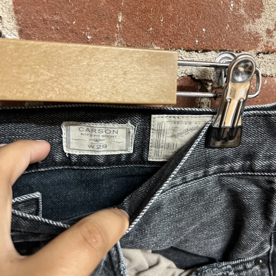 Pantalones Cortos de Jean Allsaints Carson Boy Fit Negros Denim 29 Foto 2 de 3