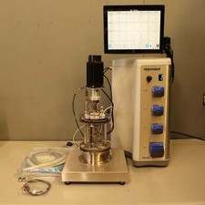 Eppendorf BioFlo 320 Bioprocess Control Station Fermenter Bioreactor