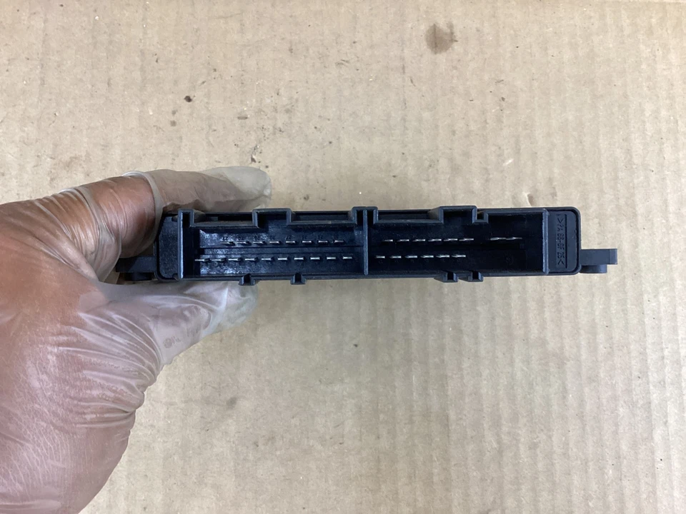 1996 - 1999 Mercedes Benz E320 Transmission Control Module 0175450632 - Image 3 of 4