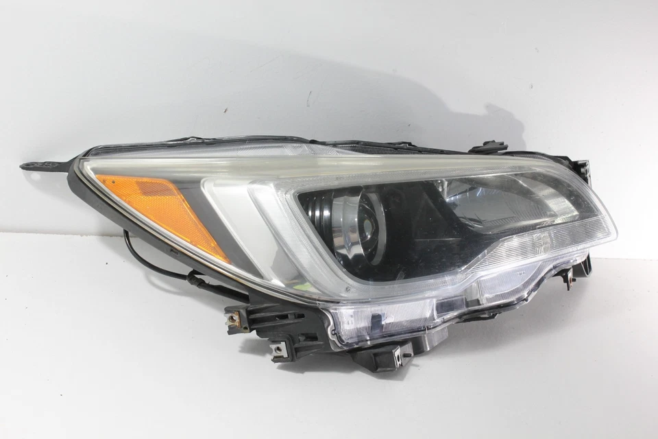 FARO DELANTERO DERECHO SUBARU OUTBACK LEGACY 2015-2017 Foto 3 de 4