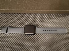 Apple Watch SE 3   40mm   Midnight Aluminum   Sport Band S/M 2025 
