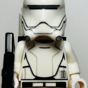 Lego Star Wars General Hux, Flametrooper & Resistance Trooper From 75177