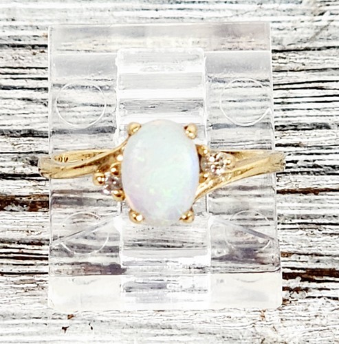 Vintage 14K Yellow Gold Opal Diamond Ring 3.75 Midi Retro 1950's Era Luxury - Picture 1 of 8