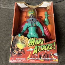 2017 Topps Mars Attacks The Revenge Set Trading Cards 12