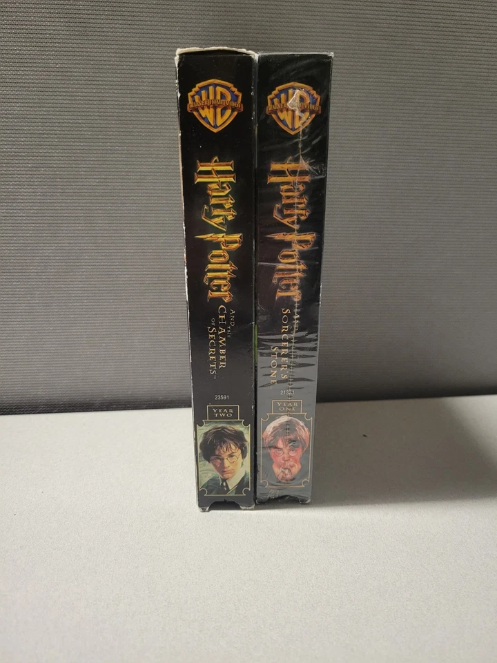Harry Potter VHS Lot Chamber of Secrets & The Sorcerer’s Stone Year 1 & 2 - Image 3 of 4