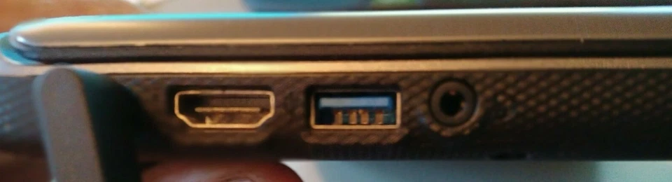 Acer Chromebook 15 CB3-532-108H 15.6" (16GB eMMC, Intel Atom Quad-Core, 2.00 GHz - Image 3 of 4