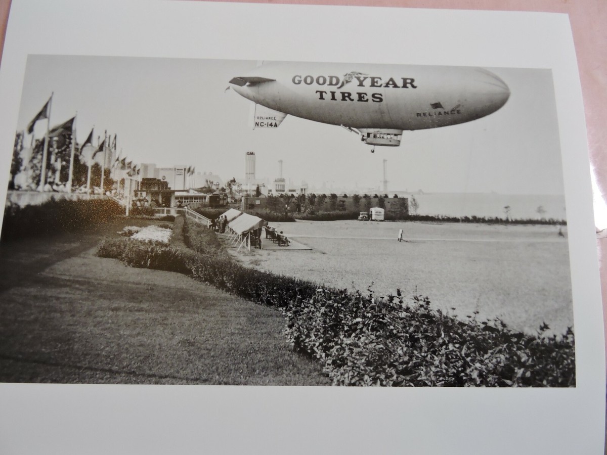 タイムセール！BLIMP 1933 Chicago Worlds Fair Good Year Blimp Reliance Dirigible