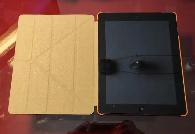 Apple iPad Pro 2.ª Generación 11" 64GB Wi-Fi + 4G Tablet - Plata - Imagen 3 de 4