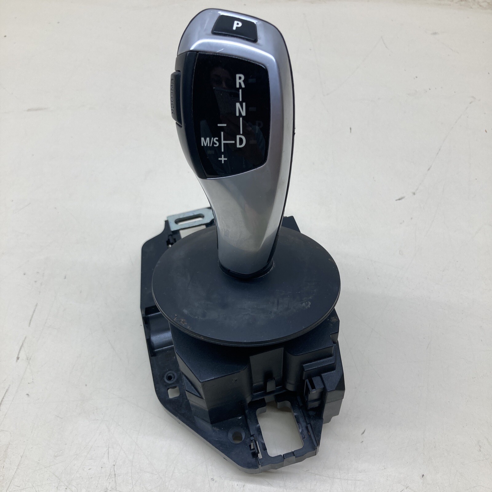 2008-2010 BMW 528i 535i 550i Automatic Floor Gear Shifter 9213651 01 ...