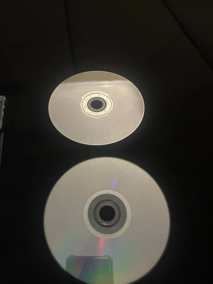 RESIDENT EVIL 4 EDIÇÃO PREMIUM STEELBOOK (Sony PlayStation 2 PS2) - Imagem 4 de 4