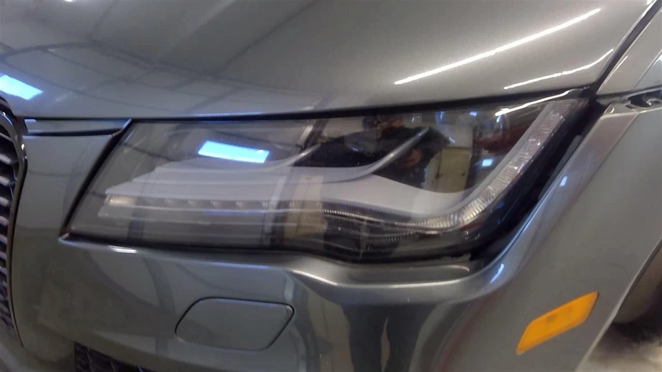 Used Front Center Interior Rear View Mirror fits: 2015 Audi RS7 w/automatic dimm - Image 4 of 4