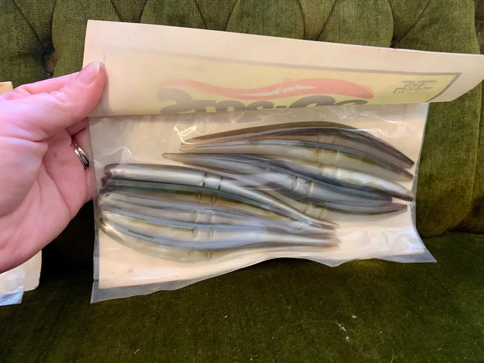 LOTE DE 2* De colección Lunker City HERB REED'S SLUG-GO 6" (10PK) #38 y #6 Foto 3 de 4