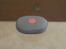 Beats by Dr. Dre Flex Wireless In-Ear Headphones - Beats Black and Pink