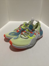 Nike Huarache Premium TXT BG Shoes Youth Size 5Y Barely Volt CD8170-700