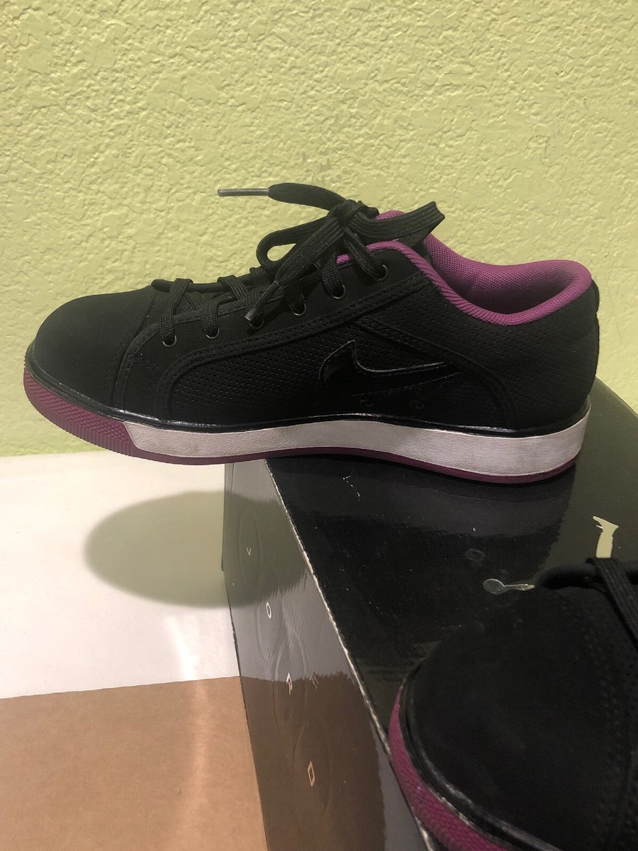 Size 5.5 (GS) - Jordan Sky High Retro Low Black for sale  display picture 3
