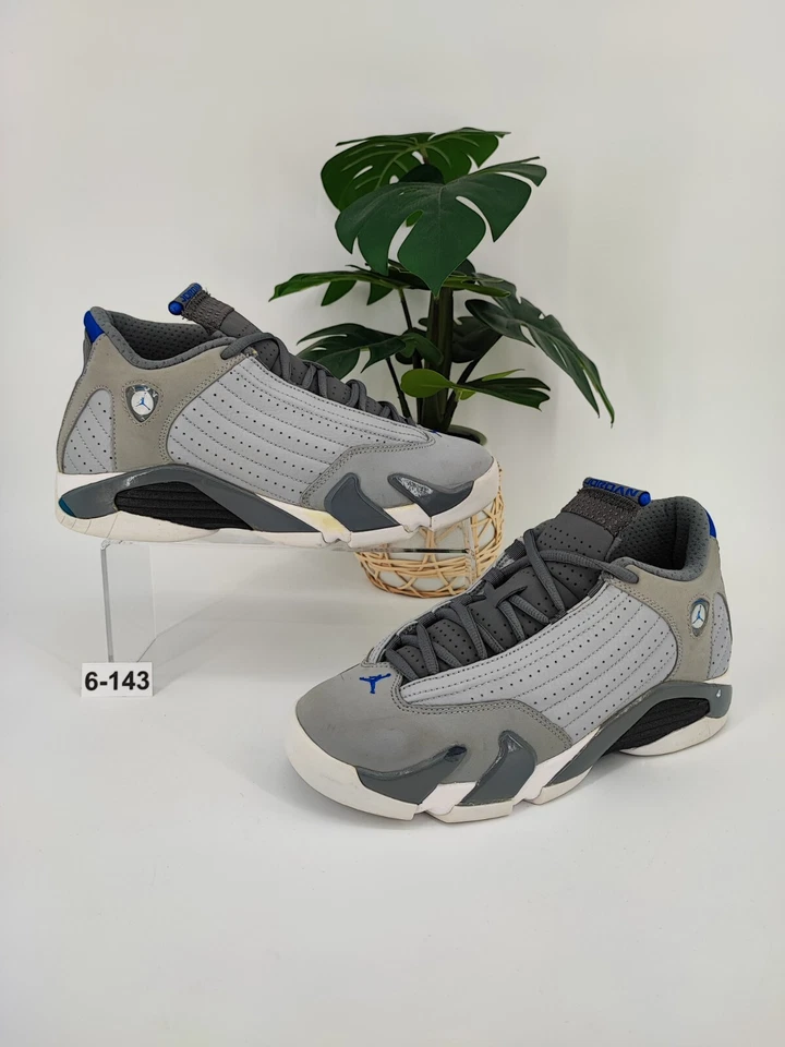 Nike Kids Air Jordan 14 Gray Athletic Sneakers Size 6.5Y - Image 2 of 4