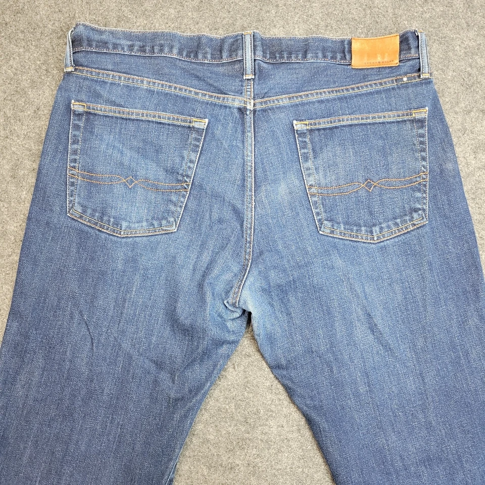 Lucky Brand Jeans Mens 38X30 Dark Wash 221 Original Straight Classic Fit City - Image 4 of 4